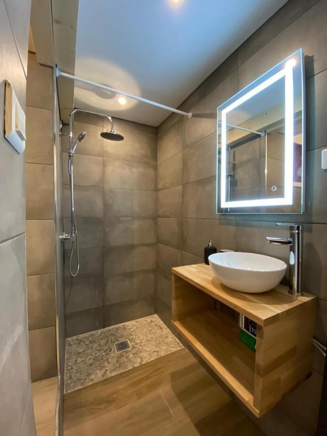 Magnifique Studio Hyper Centre Plage Et Commerce Сен Жан дьо Луз Екстериор снимка